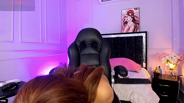 SwettRenata  online show from March 6, 12:45 pm