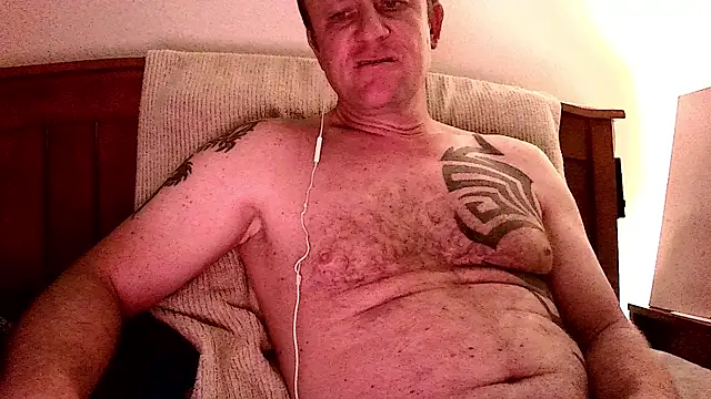 Yournaughty online show from March 26, 5:02 am