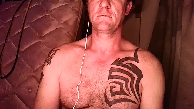 Yournaughty online show from May 16, 5:59 am