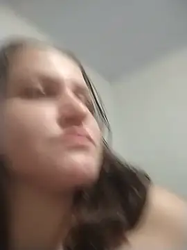 Snapshot of Vanessinhadappkrosa chatting on June 23, 1:03 am Vanessinhadappkrosa online show from June 23, 1:03 am