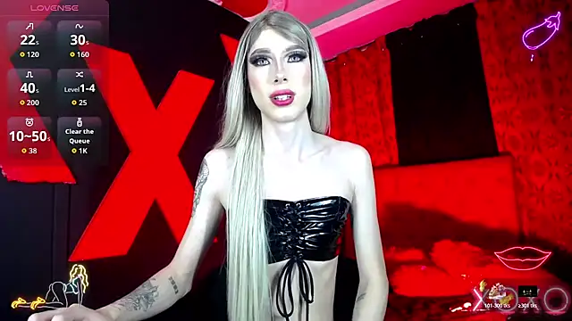 Snapshot of abrilbigcock chatting on October 28, 2:48 am abrilbigcock online show from October 28, 2:48 am