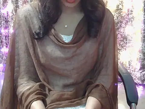 Snapshot of lovely_soniya chatting on December 2, 5:46 am lovely soniya online show from December 2, 5:46 am