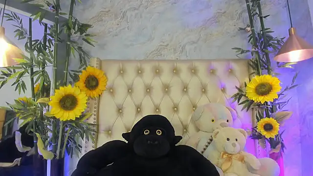 LittleeJaz online show from April 22, 1:52 am