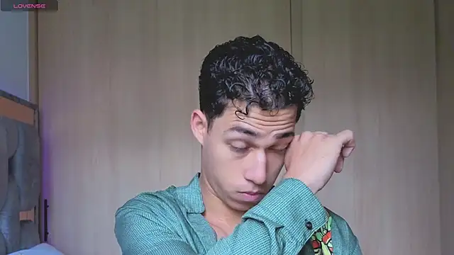 orionblaze69  online show from November 20, 3:56 pm