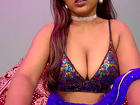 Snapshot of nylaahh-12 chatting on October 16, 6:20 pm nylaahh-12 online show from October 16, 6:20 pm