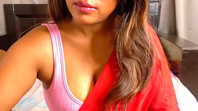 Snapshot of nylaahh-12 chatting on May 31, 9:16 pm nylaahh-12 online show from May 31, 9:16 pm