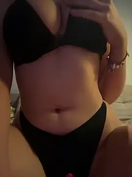 anonimgirl18old online show from April 12, 5:51 pm