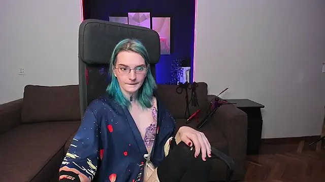 lika haris online show from September 13, 9:03 pm