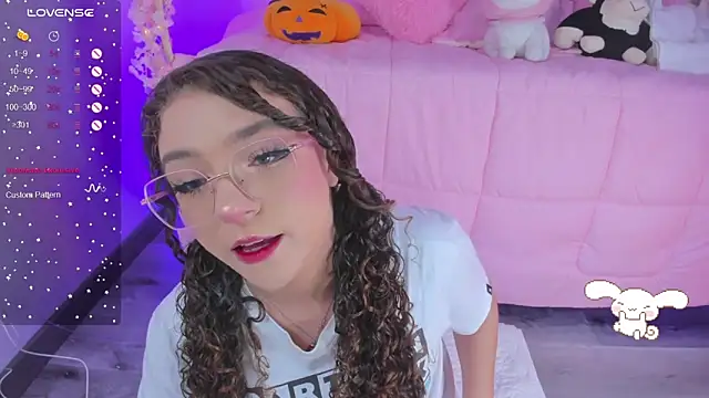 Snapshot of hannacutegod chatting on September 21, 5:20 am hannacutegod online show from September 21, 5:20 am