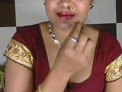 hotee bhabi online show from April 15, 11:39 am