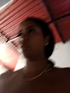Snapshot of Fernanda30 chatting on October 13, 2:50 pm Fernanda30 online show from October 13, 2:50 pm