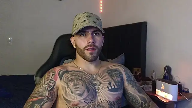 Ades Lowe online show from February 7, 7:01 am