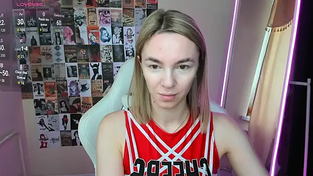 NessaDiazz online show from September 23, 1:08 am