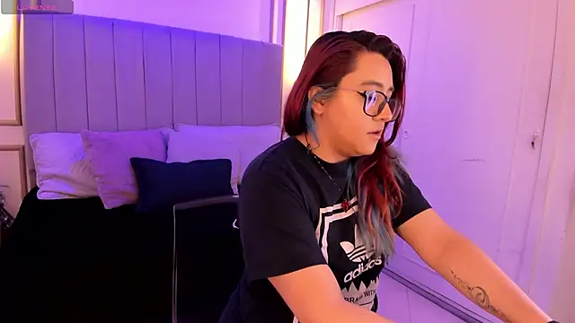 Snapshot of Cherry_blush_ chatting on September 27, 1:05 pm Cherry blush  online show from September 27, 1:05 pm