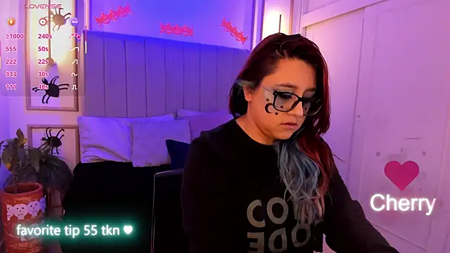 Snapshot of Cherry_blush_ chatting on October 13, 12:38 pm Cherry blush  online show from October 13, 12:38 pm