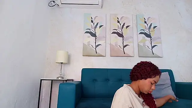 keyla mejia online show from February 5, 11:59 am