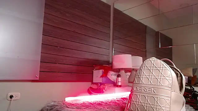 Karol Yessenia online show from October 3, 1:19 pm