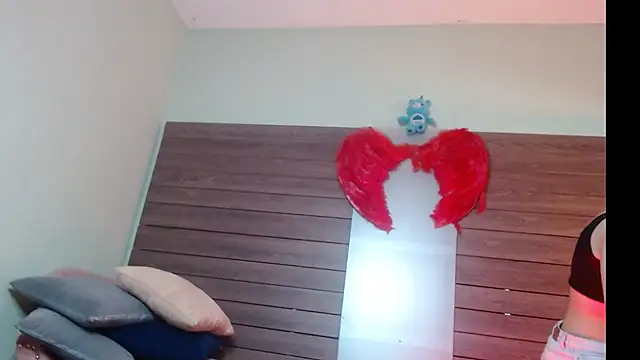 Karol Yessenia online show from October 9, 1:31 pm