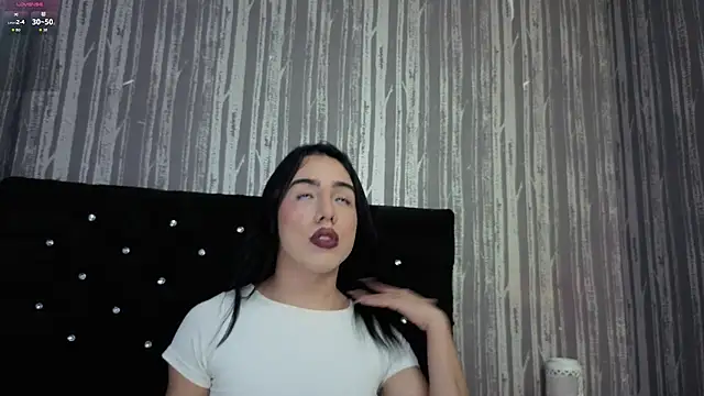 Alicee Moonn online show from July 24, 8:51 pm