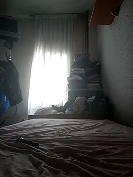 Hottiesophie online show from April 22, 2:51 pm