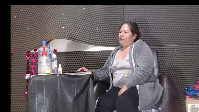 Snapshot of Alisson_Sodomy chatting on May 26, 8:32 am Alisson Sodomy online show from May 26, 8:32 am