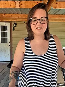 valeriejane online show from October 17, 8:00 pm