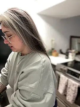 Alix Valentine online show from September 26, 4:33 pm