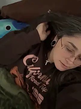 Alix Valentine online show from October 8, 5:21 pm