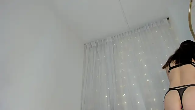 Snapshot of kyany_ chatting on September 18, 11:23 am kyany  online show from September 18, 11:23 am