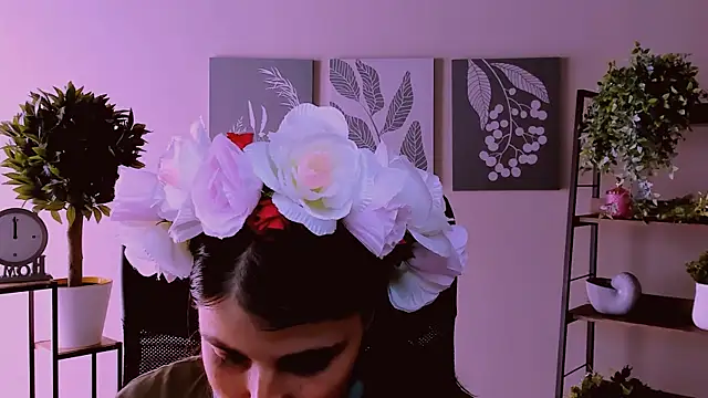 Snapshot of MartaEdams chatting on September 30, 7:24 am MartaEdams online show from September 30, 7:24 am