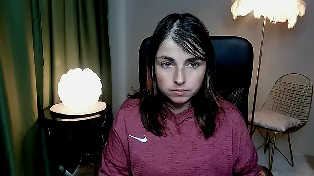 Snapshot of MartaEdams chatting on October 13, 6:24 am MartaEdams online show from October 13, 6:24 am