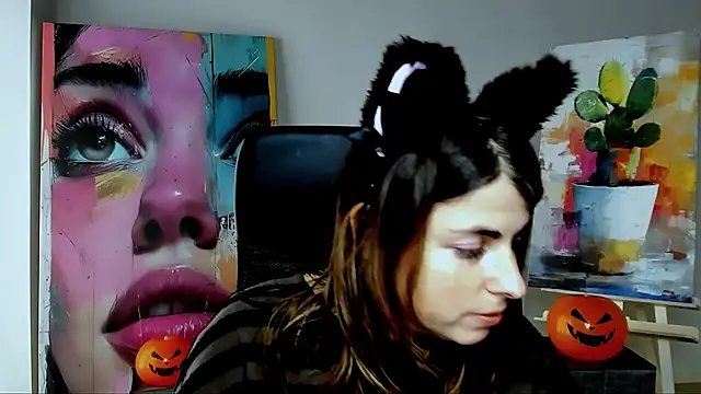 Snapshot of MartaEdams chatting on October 27, 6:17 am MartaEdams online show from October 27, 6:17 am