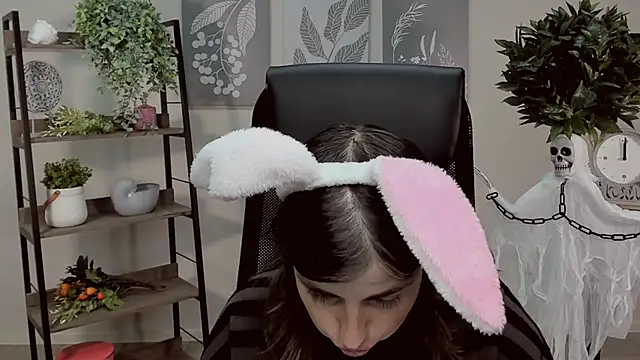 Snapshot of MartaEdams chatting on November 6, 6:14 am MartaEdams online show from November 6, 6:14 am