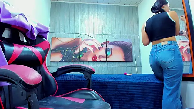 Snapshot of miaa_scott7 chatting on November 27, 1:13 pm miaa scott7 online show from November 27, 1:13 pm