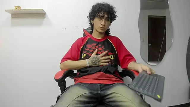 JackesTaylor online show from October 26, 5:02 am