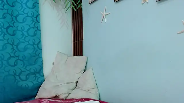 eladyrous98 online show from September 14, 4:22 am