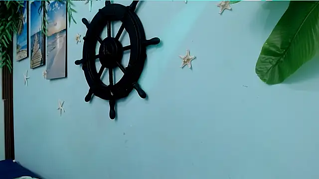 eladyrous98 online show from October 9, 2:37 pm