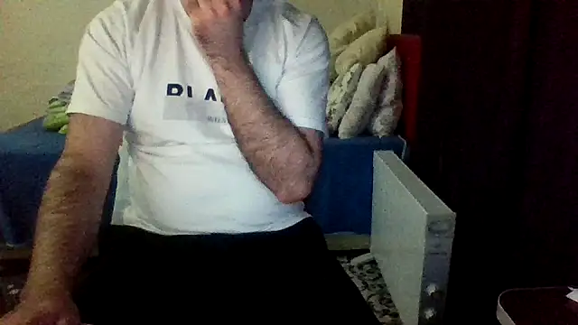 st206boy online show from February 21, 11:50 pm