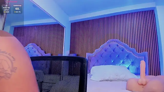 SelenaStonne online show from November 27, 7:38 pm