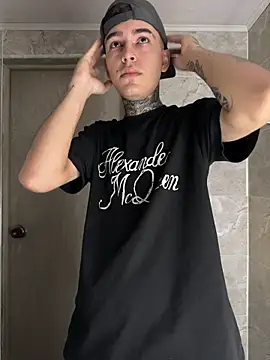 Snapshot of samm4044 chatting on September 25, 8:34 pm samm4044 online show from September 25, 8:34 pm