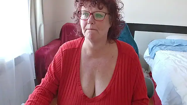 Snapshot of -Curvy- chatting on January 14, 10:54 am -Curvy- online show from January 14, 10:54 am