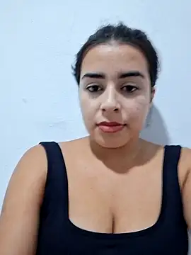 Snapshot of channell0 chatting on May 26, 5:03 am channell0 online show from May 26, 5:03 am