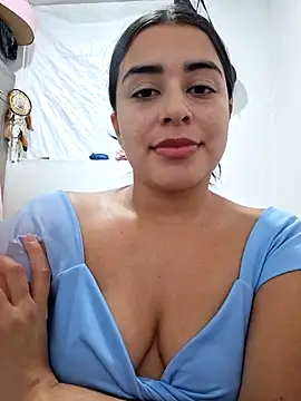 Snapshot of channell0 chatting on June 7, 5:11 am channell0 online show from June 7, 5:11 am