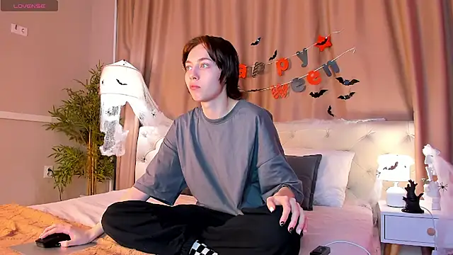 Skelerata online show from October 27, 1:31 am