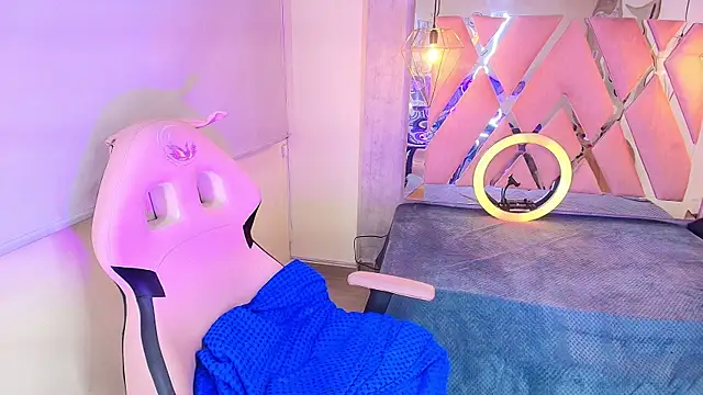 Soleil 66 online show from October 3, 4:09 am