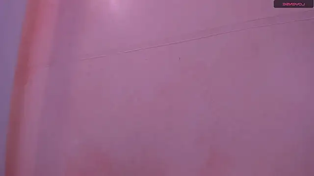 eimy skinny  online show from April 23, 1:35 pm