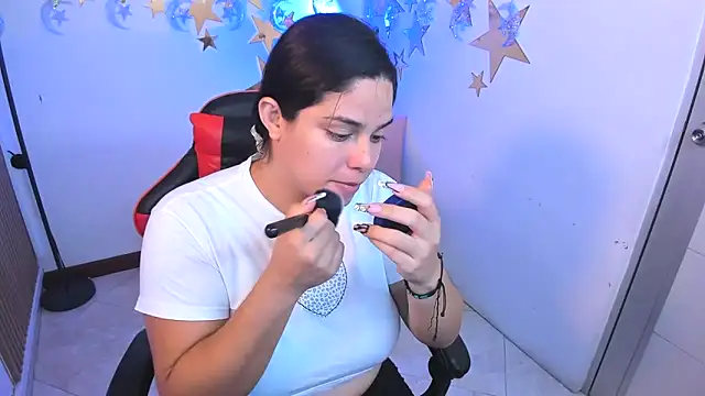 lucia ht online show from October 9, 12:41 am