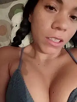 Snapshot of patricia-blosson chatting on September 10, 7:03 pm patricia-blosson online show from September 10, 7:03 pm