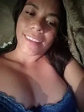 Snapshot of patricia-blosson chatting on September 19, 12:45 am patricia-blosson online show from September 19, 12:45 am