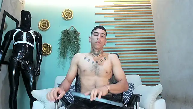 jharol cardonaa online show from November 16, 1:28 pm